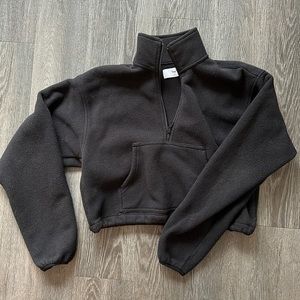 Aritzia TNA 3/4 Fleece Zip Up Pullover